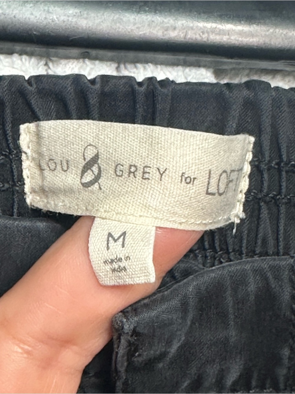 Lou & Grey for LOFT Utility Pants M Washed Black Gray Drawstring Lyocell Tapered - Picture 5 of 7